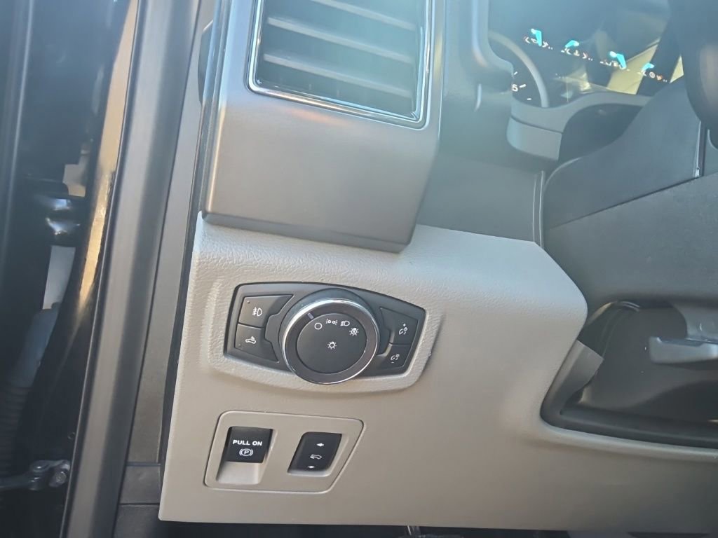 Certified 2019 Ford F150 XLT w/ Equipment Group 301A Mid image 15