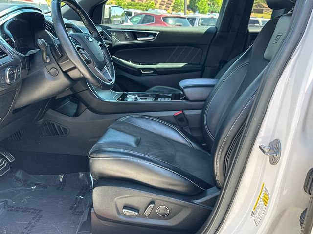 Certified 2019 Ford Edge ST w/ Equipment Group 401A AWD/4WD image 9