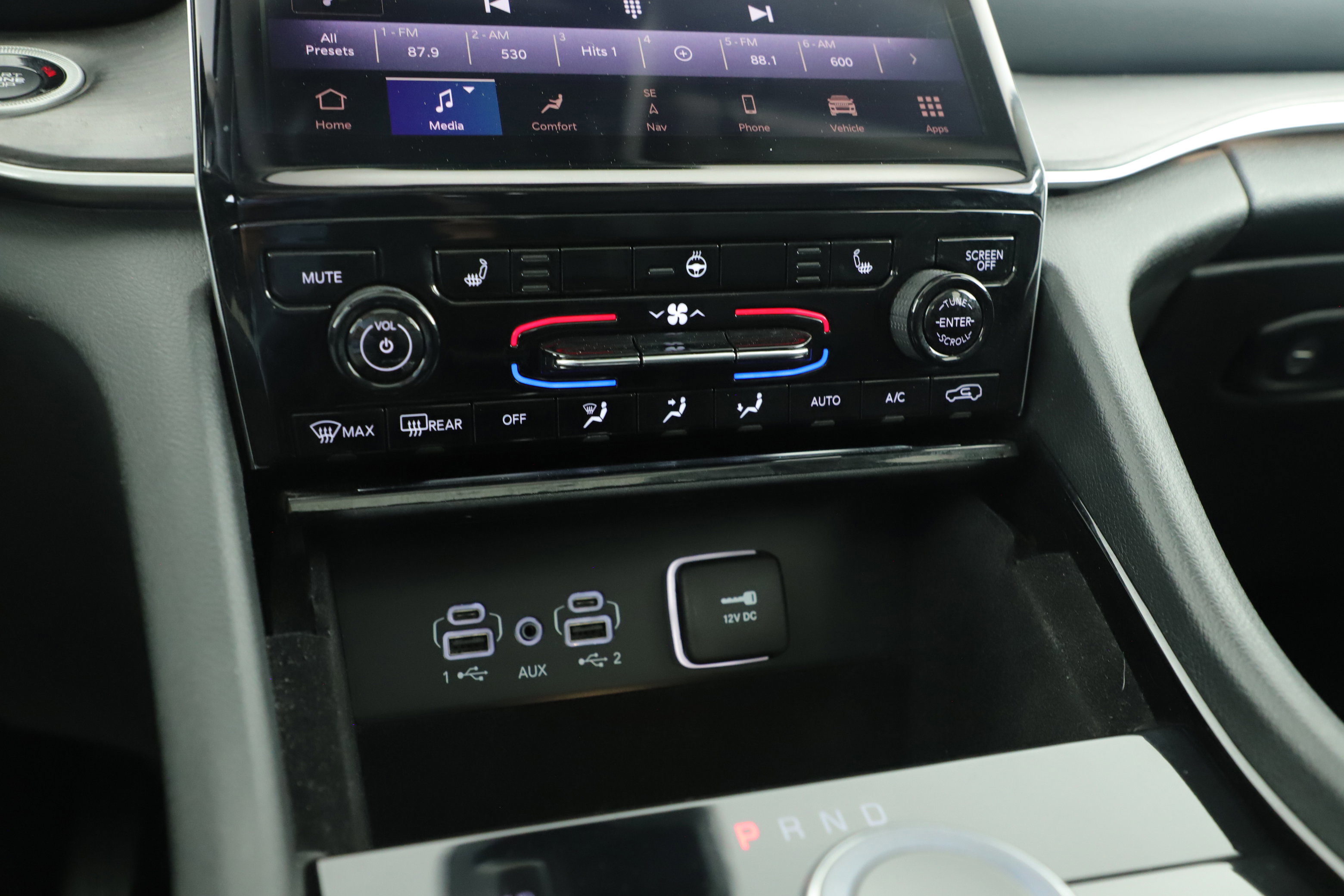 Used 2022 Jeep Grand Cherokee L Limited image 20