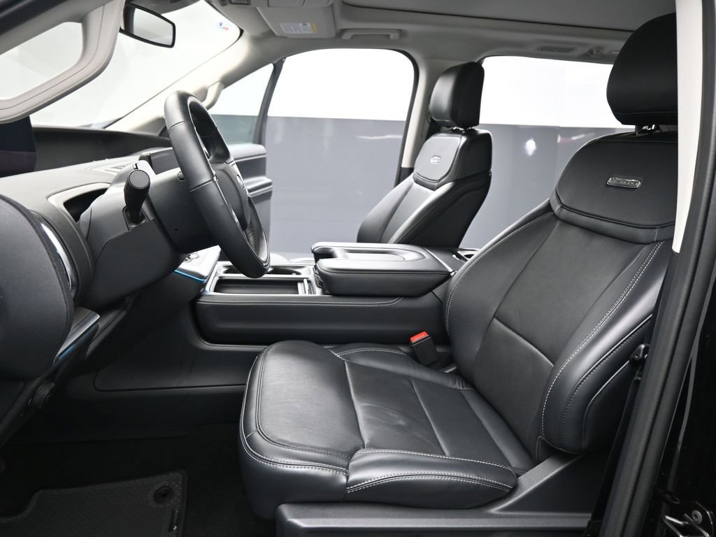 Certified 2025 Ford Expedition Platinum image 10