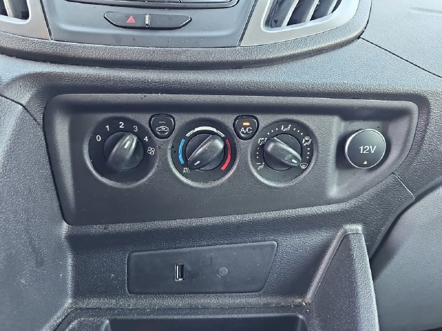Certified 2019 Ford Transit 350 XLT RWD image 24