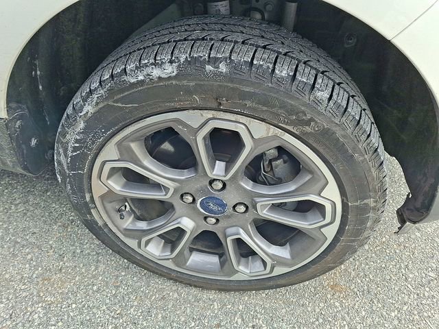 Certified 2018 Ford EcoSport Titanium image 10