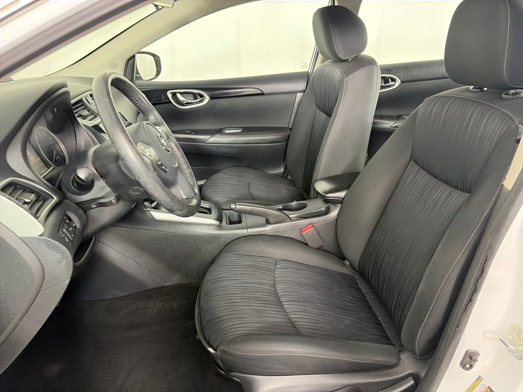 Used 2019 Nissan Sentra SV image 11