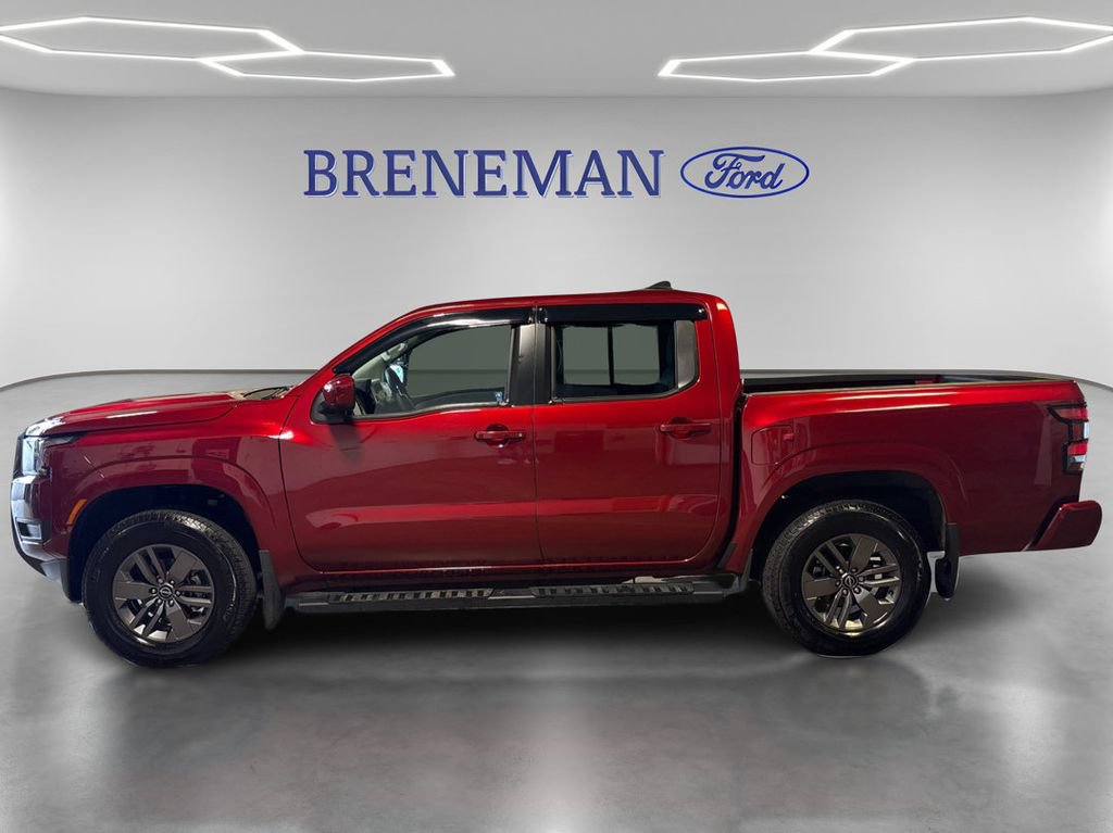 Used 2025 Nissan Frontier SV AWD/4WD image 9