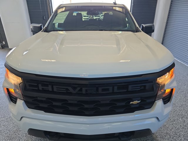 Used 2022 Chevrolet Silverado 1500 Custom image 2