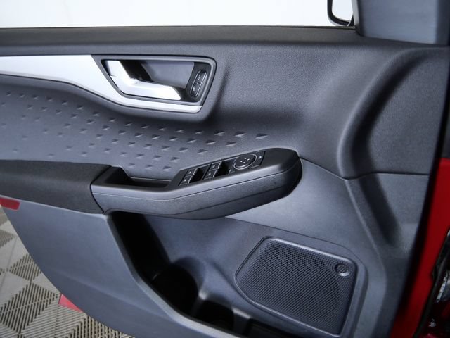 Certified 2020 Ford Escape SE AWD/4WD image 25