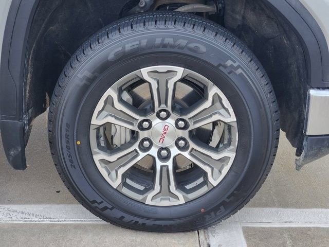 Used 2025 GMC Sierra 1500 SLT AWD/4WD image 10