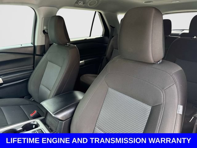 Certified 2023 Ford Explorer XLT RWD image 23