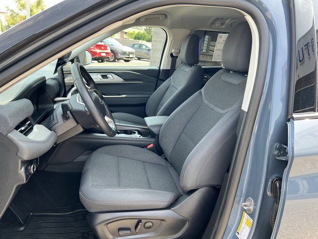 Certified 2026 Ford Explorer Active AWD/4WD image 14