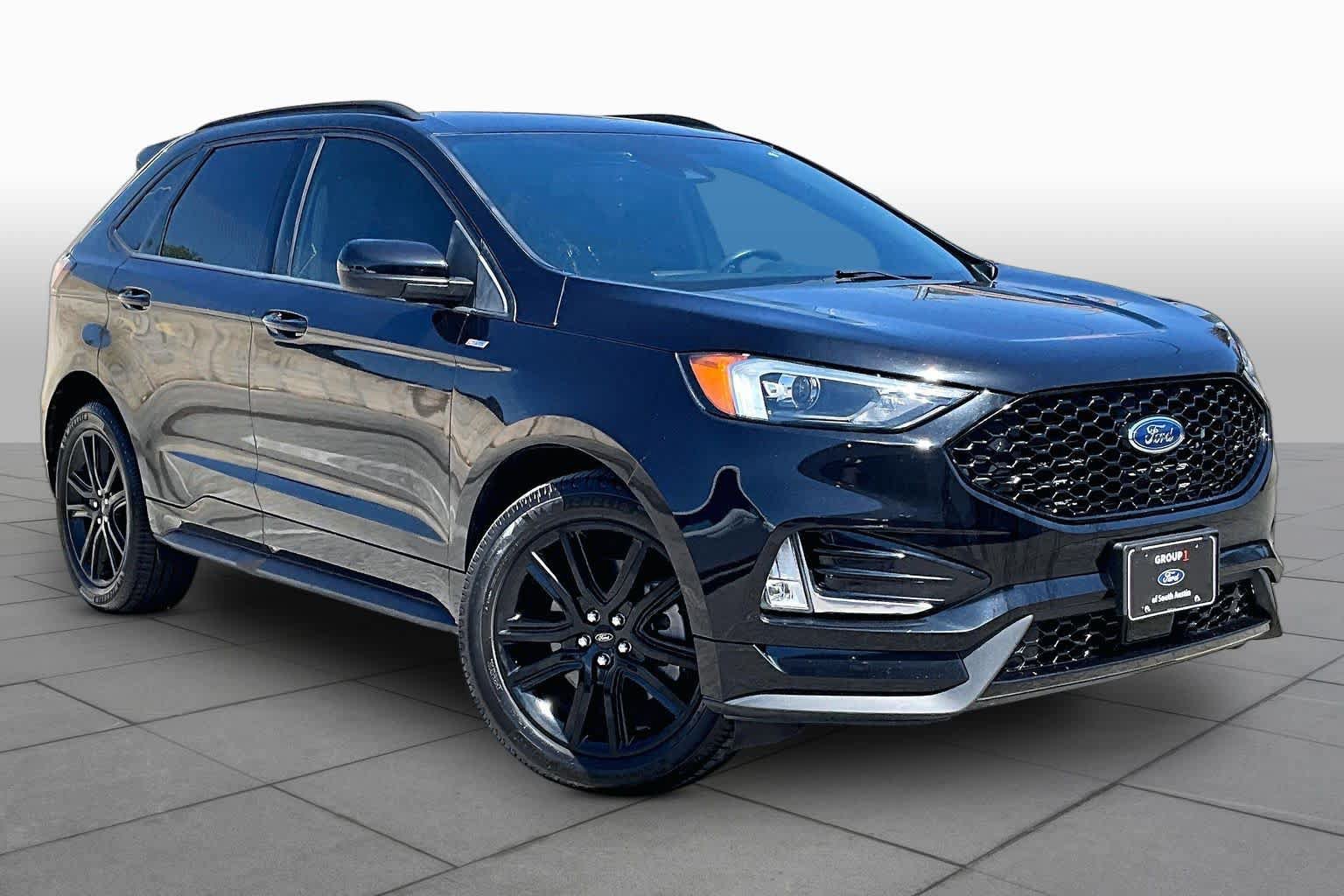 Certified 2021 Ford Edge ST-Line FWD image 3