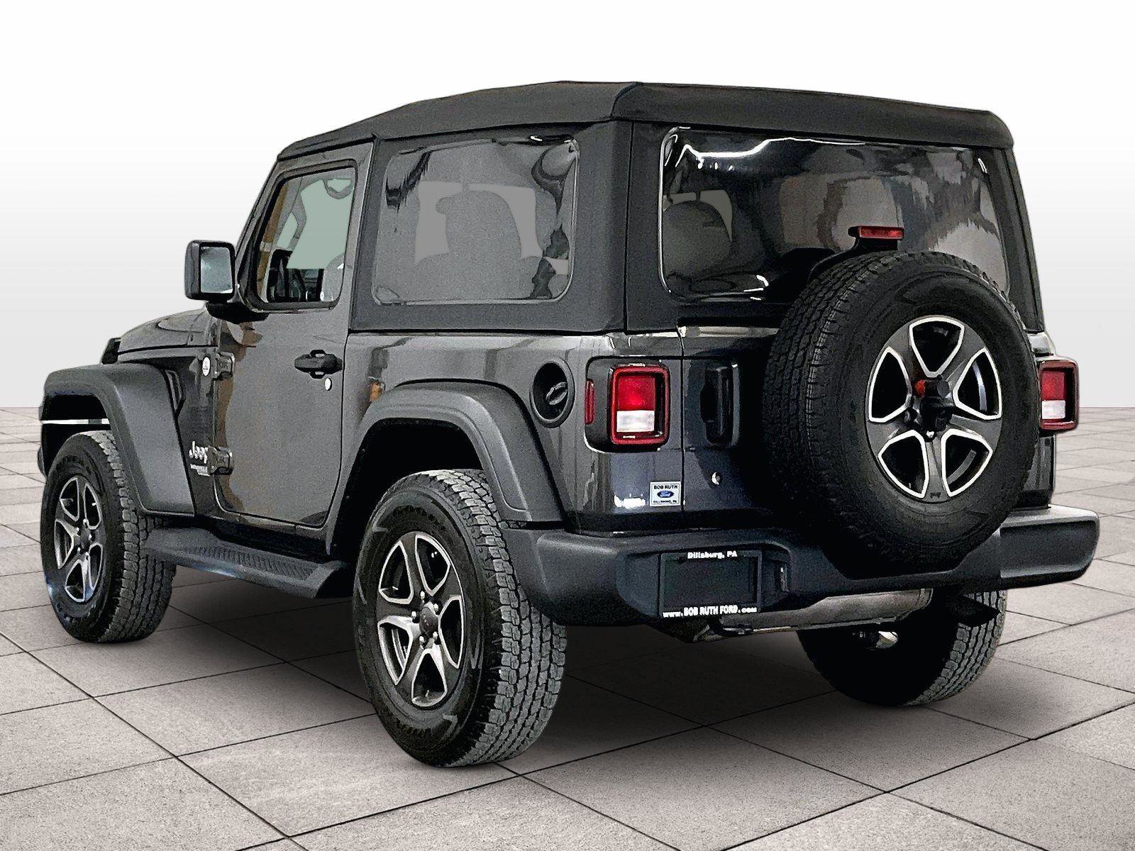Used 2018 Jeep Wrangler Sport AWD/4WD image 10