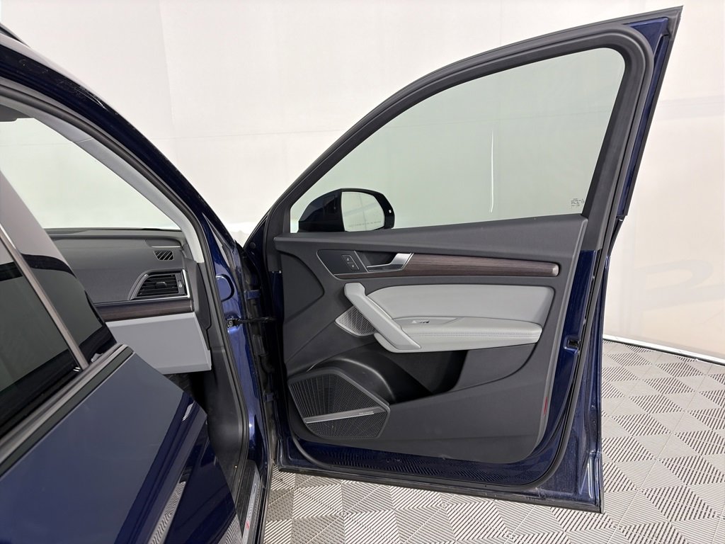 Used 2022 Audi Q5 2.0T Prestige image 30