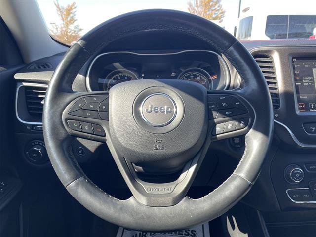 Used 2019 Jeep Cherokee Trailhawk AWD/4WD image 12