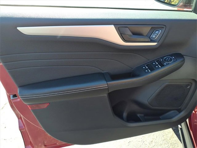 Certified 2022 Ford Escape SE w/ Convenience Package image 12