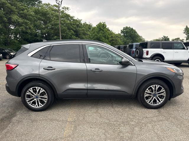 Certified 2022 Ford Escape SEL AWD/4WD image 3