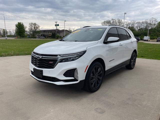 Used 2022 Chevrolet Equinox RS AWD/4WD image 2