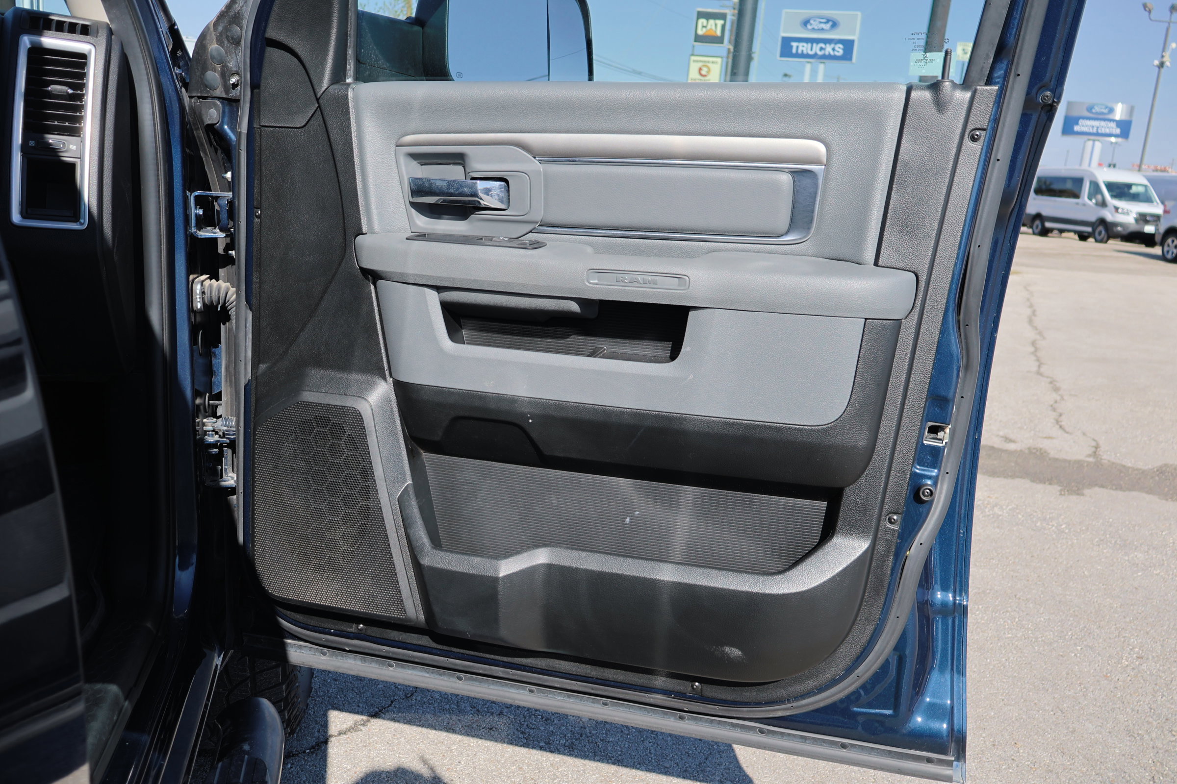 Used 2019 RAM 1500 Classic Warlock w/ Electronics Group image 32