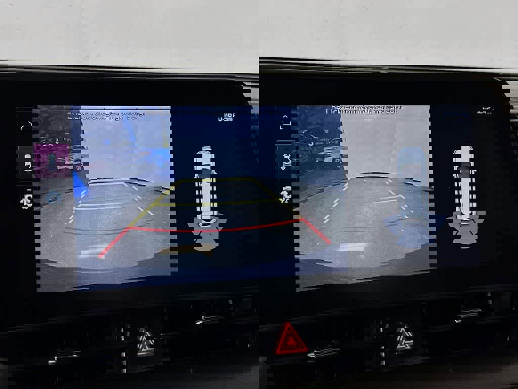 Used 2023 Kia Sportage EX image 29