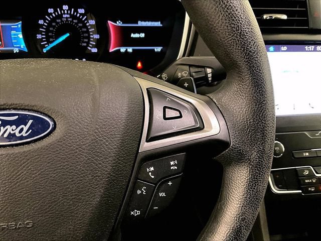 Certified 2019 Ford Fusion SE FWD image 18