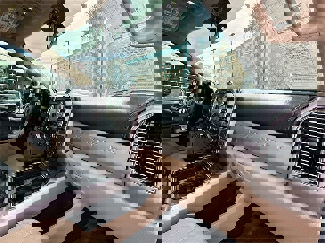 Certified 2017 Ford F250 Lariat w/ Chrome Package image 30