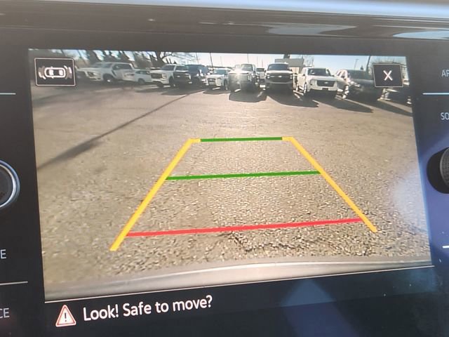 Used 2022 Volkswagen Atlas Cross Sport SE image 21