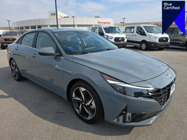 Used 2023 Hyundai Elantra Limited image 1