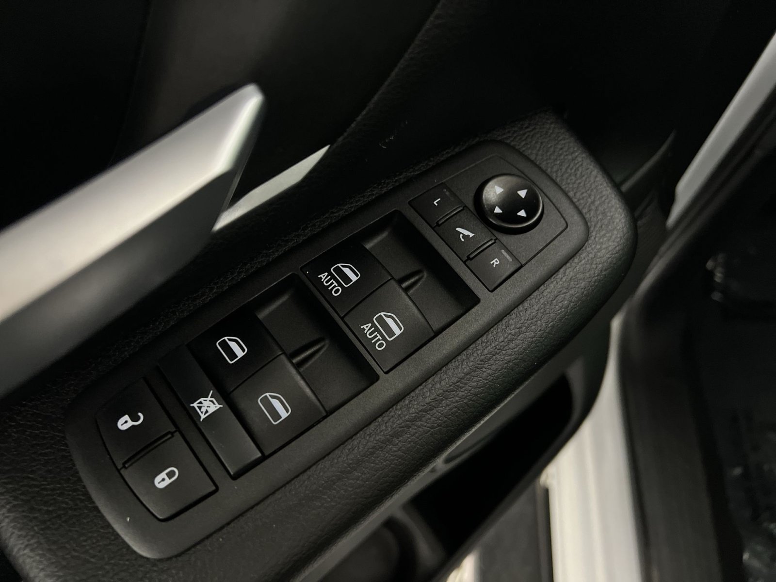 Used 2021 RAM 1500 Big Horn AWD/4WD image 15