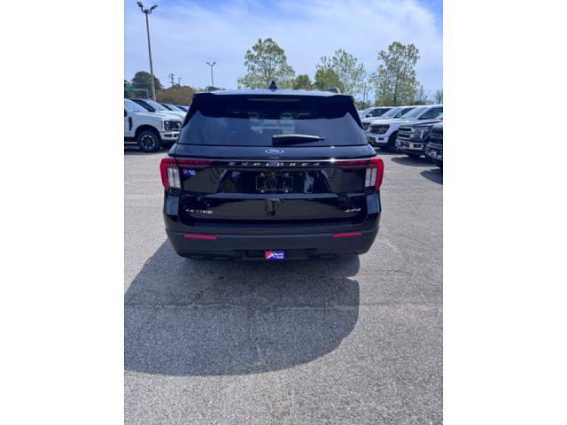 Certified 2025 Ford Explorer Active image 4