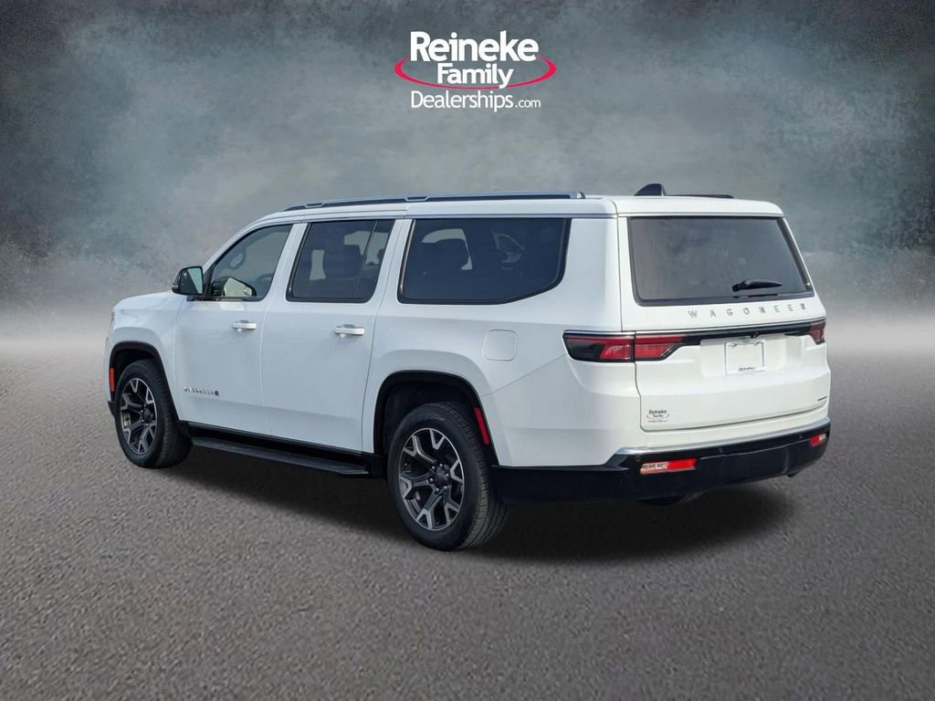 Used 2024 Jeep Wagoneer L Series III w/ Flexible Seating Group image 3