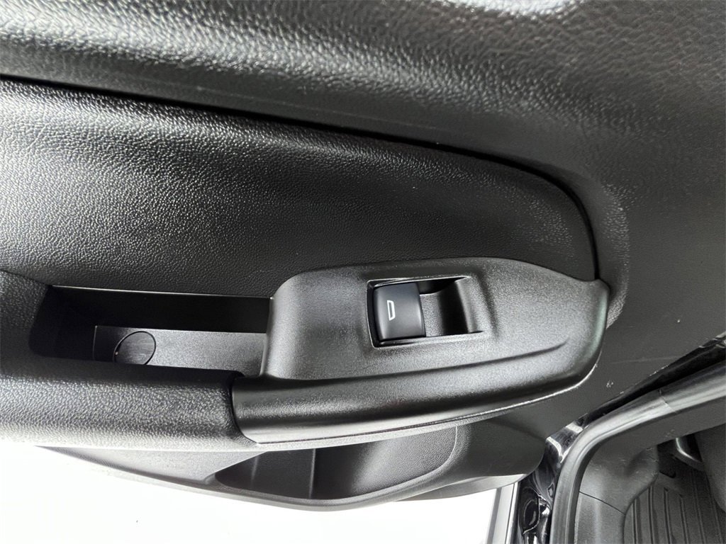 Used 2022 Chevrolet TrailBlazer LT w/ Convenience Package image 24