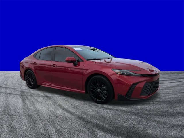 Used 2025 Toyota Camry SE w/ Convenience Package FWD image 2