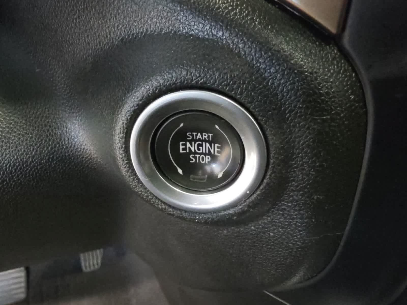 Used 2019 Chevrolet Silverado 1500 High Country AWD/4WD image 27