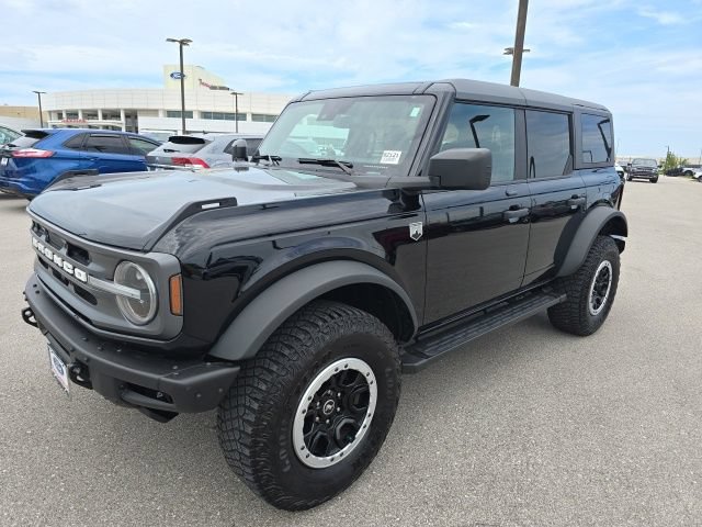Certified 2023 Ford Bronco Big Bend w/ Sasquatch Package AWD/4WD image 1