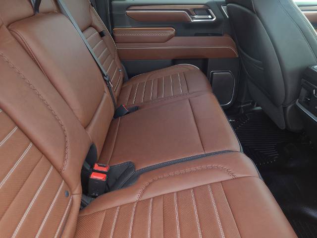 Used 2025 GMC Sierra 2500 Denali Ultimate AWD/4WD image 15