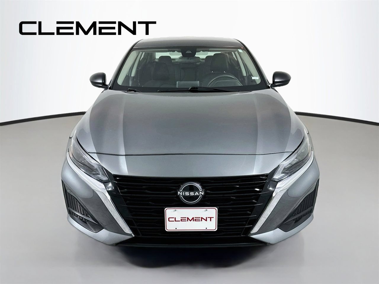 Used 2025 Nissan Altima 2.5 SV FWD image 3