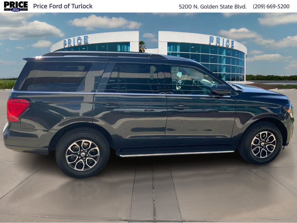 Certified 2023 Ford Expedition XLT image 6