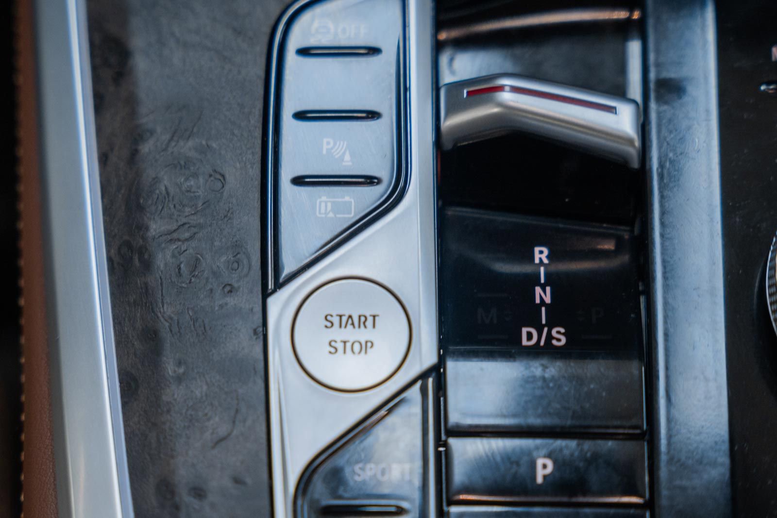 Used 2024 BMW X5 xDrive50e image 33