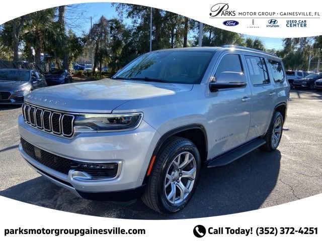 Used 2022 Jeep Wagoneer Series II AWD/4WD image 8