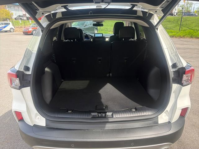 Certified 2022 Ford Escape Titanium w/ Titanium Elite Package AWD/4WD image 23