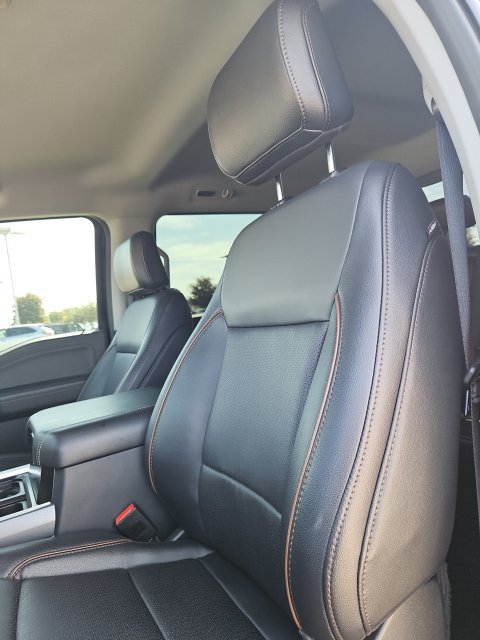 Certified 2025 Ford F250 Lariat w/ Tremor Off-Road Package AWD/4WD image 19