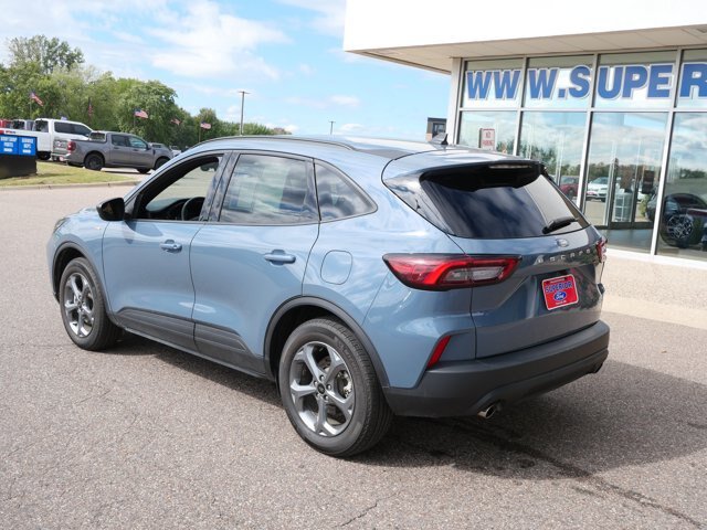 Certified 2026 Ford Escape ST-Line AWD/4WD image 7