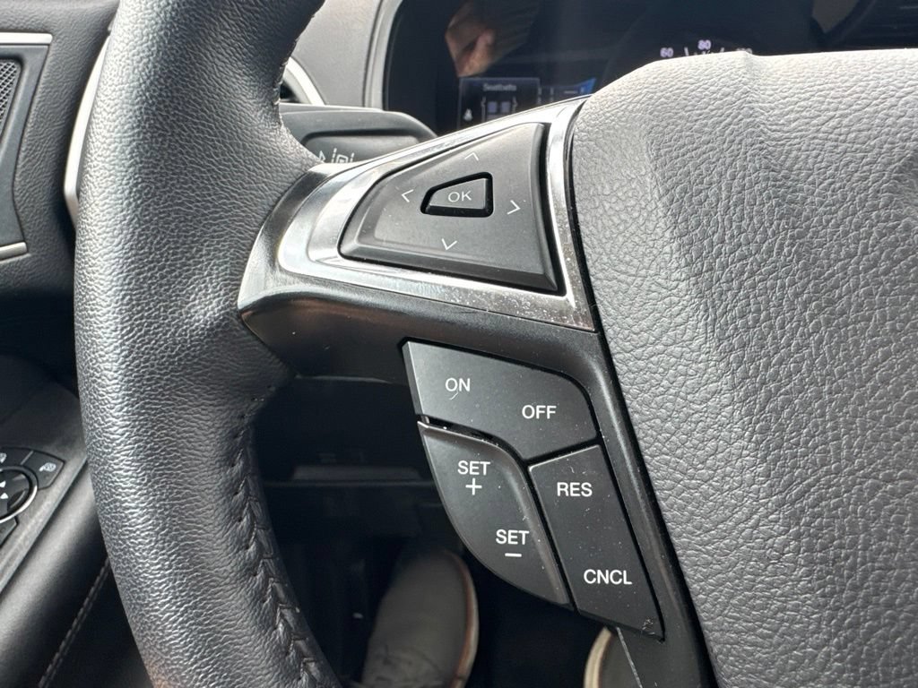 Certified 2024 Ford Edge SEL w/ Convenience Package AWD/4WD image 18