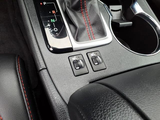 Used 2019 Toyota Highlander SE image 12