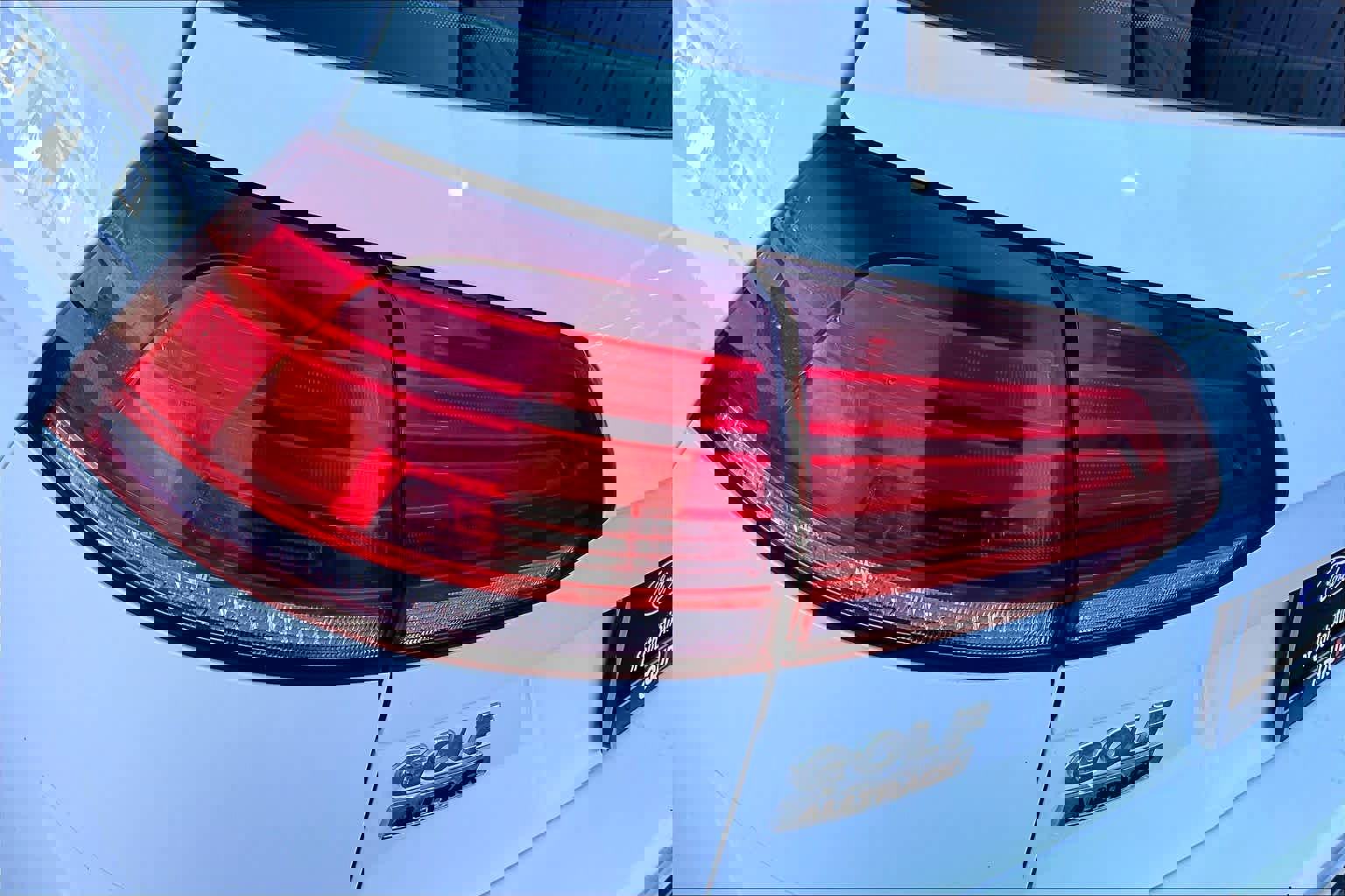 Used 2018 Volkswagen Golf Alltrack SEL image 31