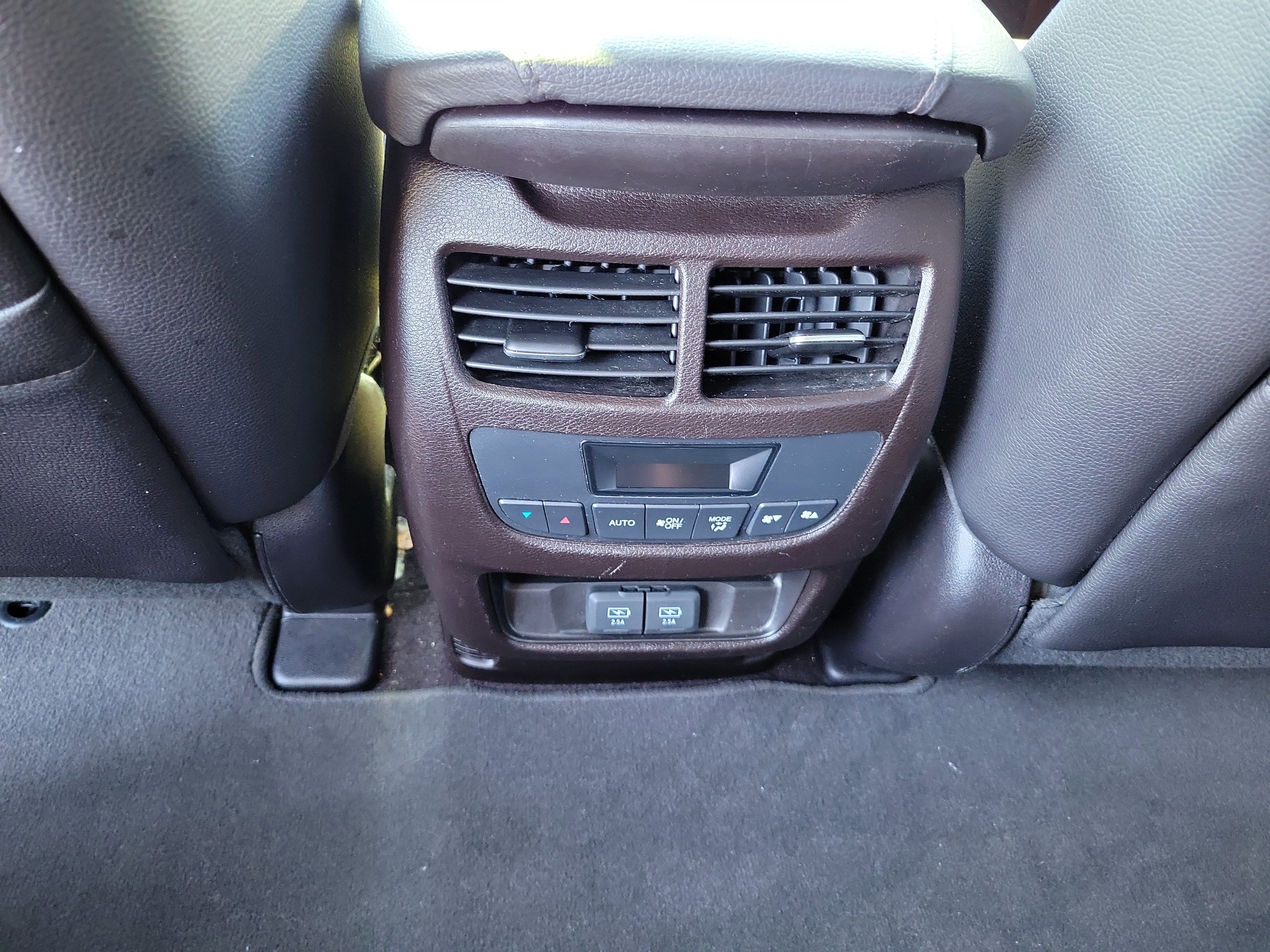 Used 2019 Acura MDX SH-AWD image 13