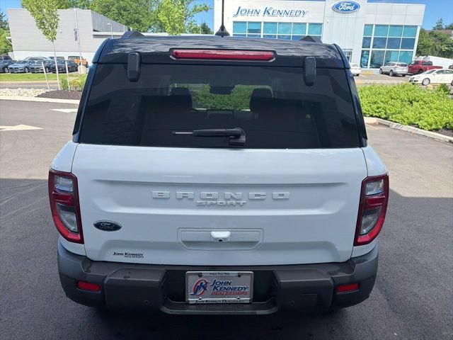 Certified 2025 Ford Bronco Sport Outer Banks w/ Outer Banks Tech Package+ AWD/4WD image 5