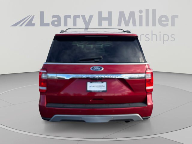 Certified 2020 Ford Expedition Max XLT w/ Equipment Group 202A AWD/4WD image 4