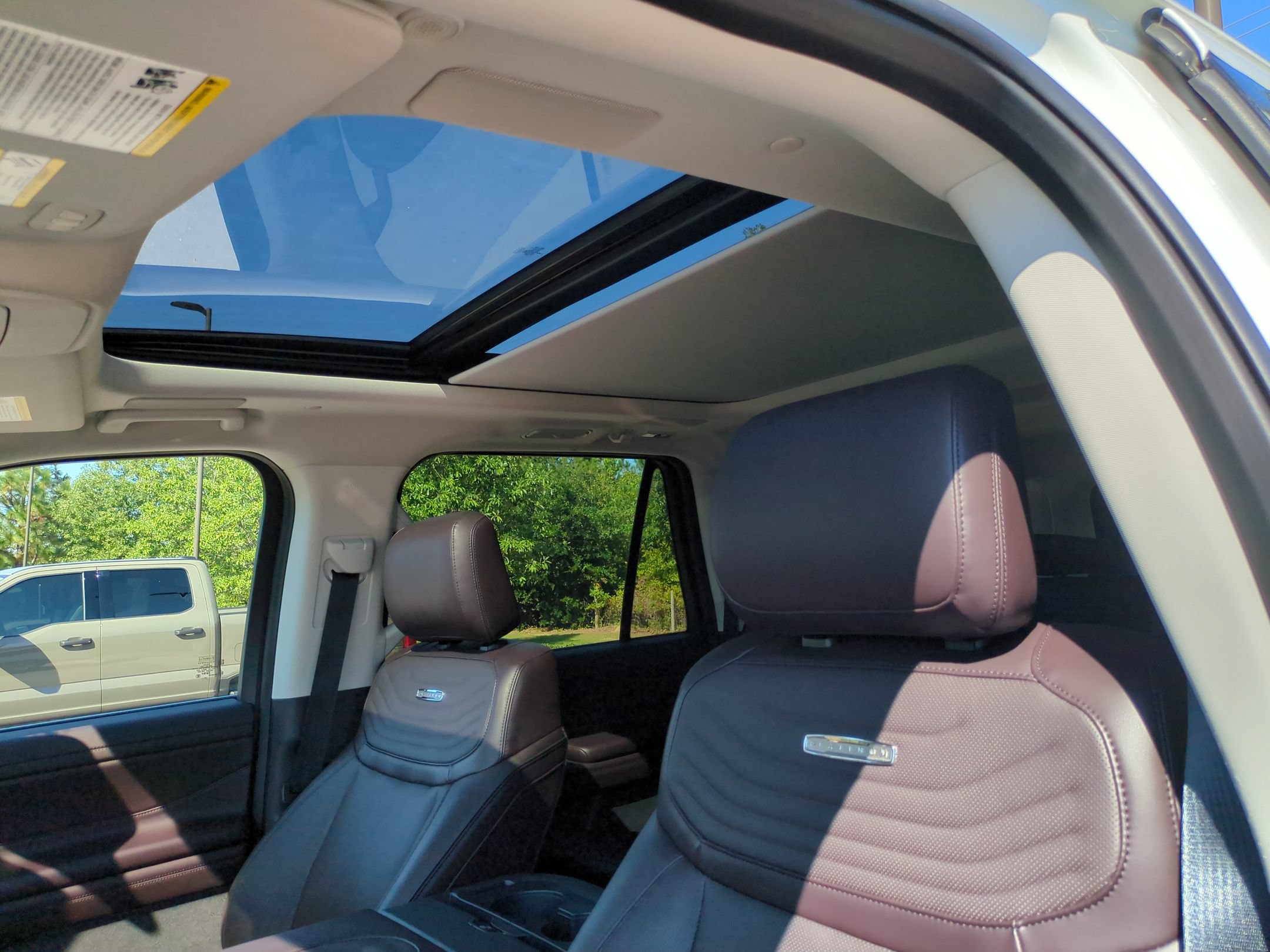 Certified 2025 Ford Expedition Max Platinum w/ Platinum Ultimate Package AWD/4WD image 29