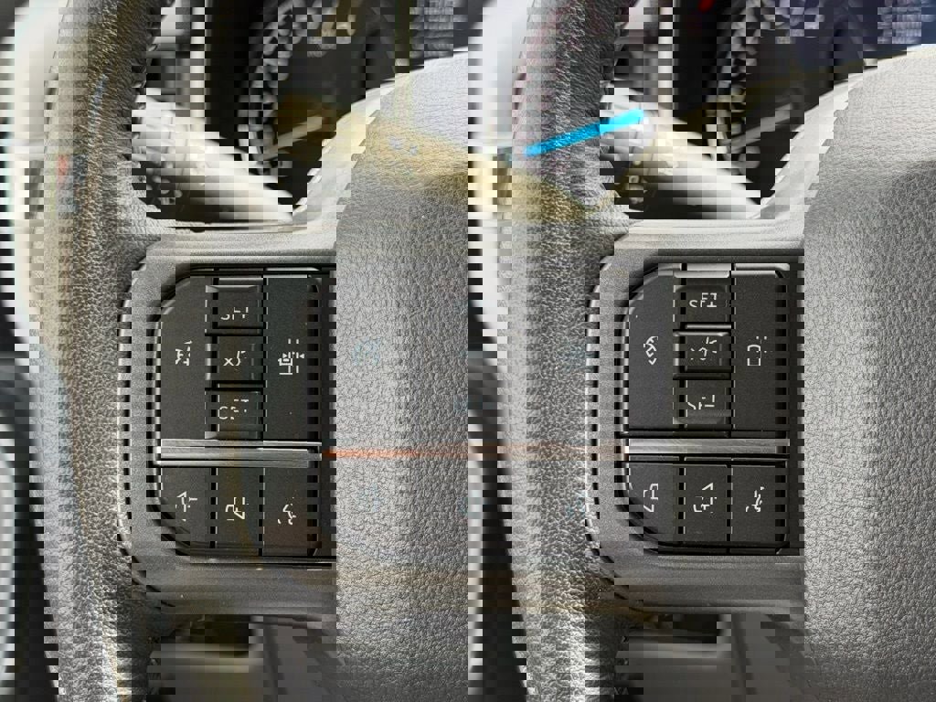 Certified 2022 Ford F150 XLT w/ Equipment Group 302A High image 33