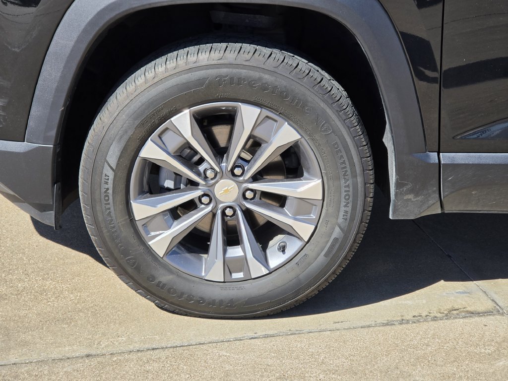 Used 2025 Chevrolet Equinox LT w/ Convenience Package II FWD image 10